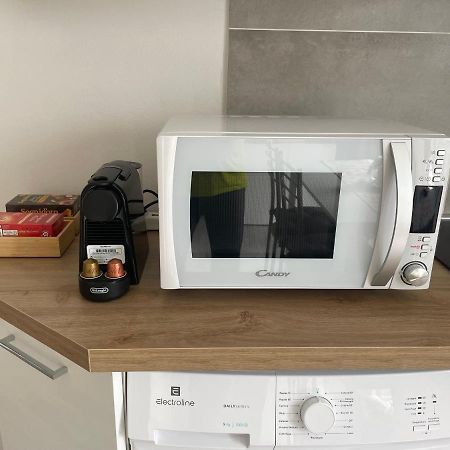 Appartement Residenza Il Melograno Fiera à Vérone Extérieur photo