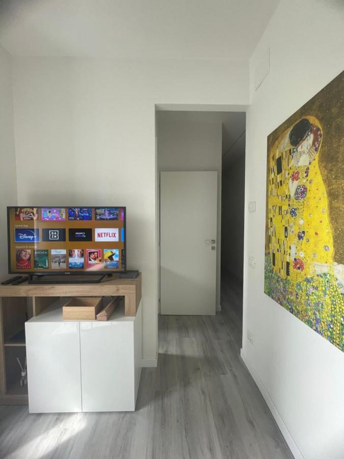 Appartement Residenza Il Melograno Fiera à Vérone Extérieur photo