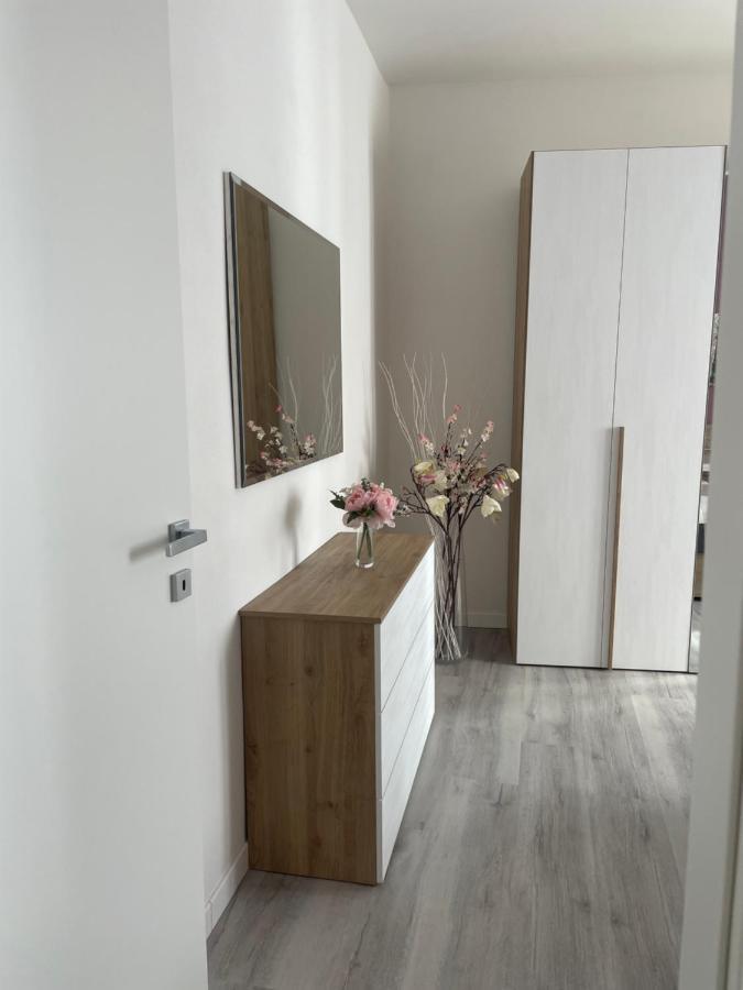 Appartement Residenza Il Melograno Fiera à Vérone Extérieur photo